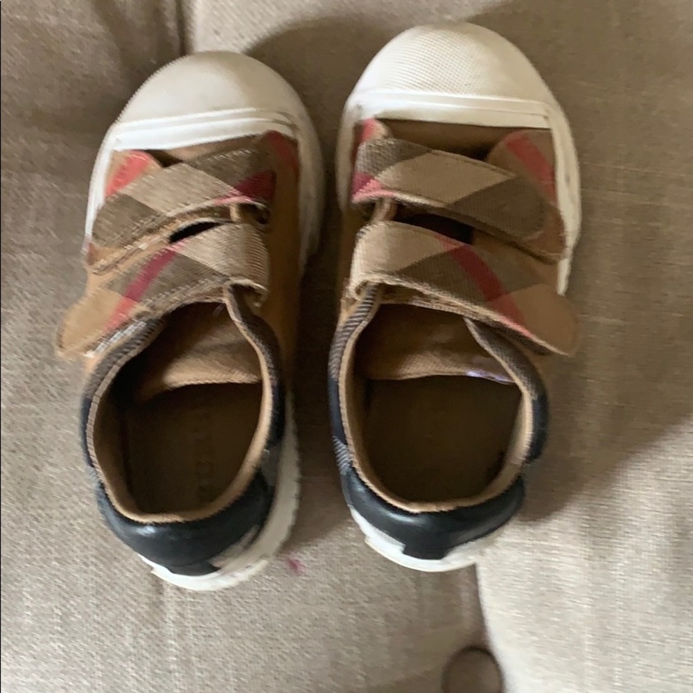Burberry shoes lil boys